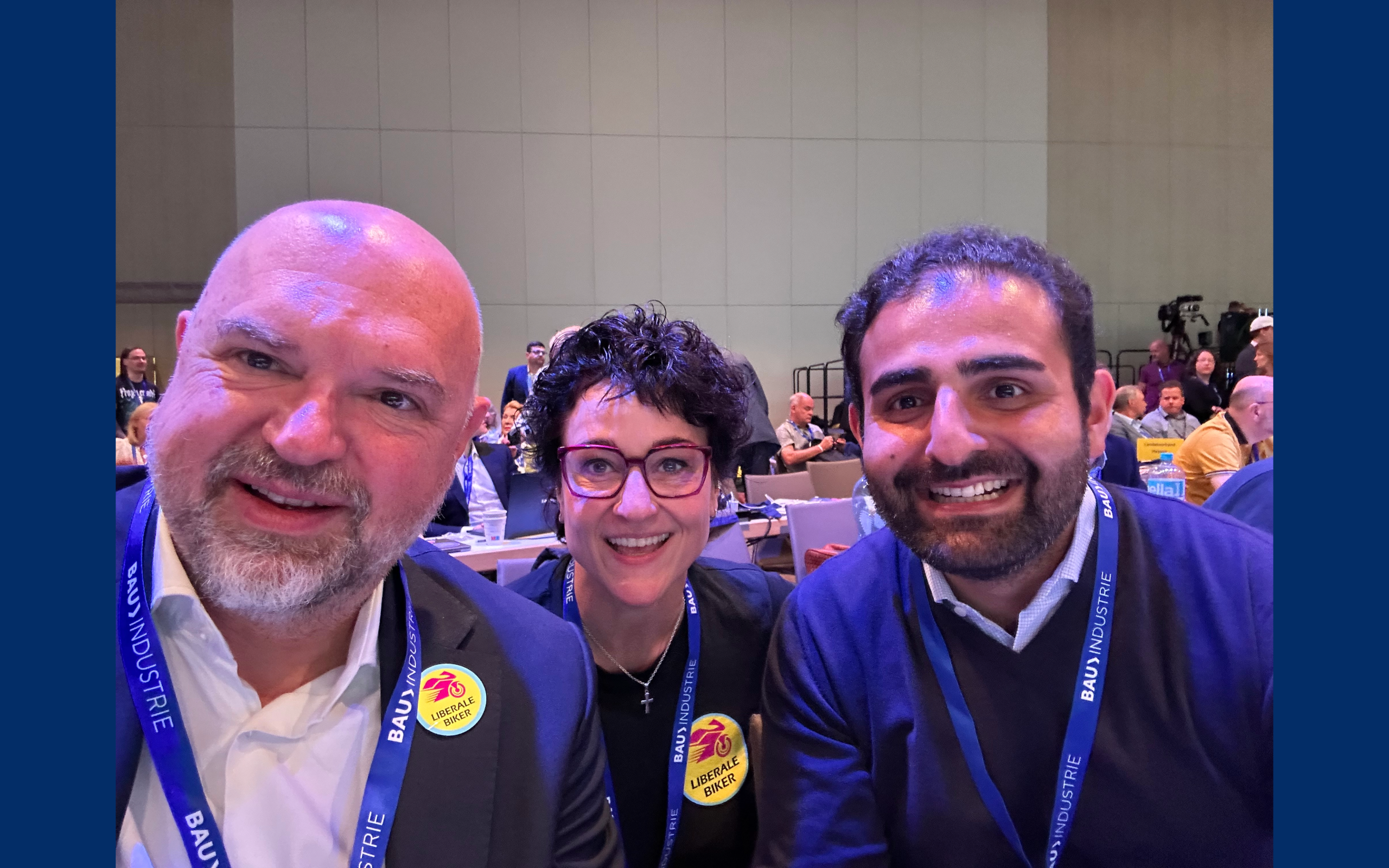 Kirsten Willenbücher, Aria Zahedi und Mathias Zeuner auf dem Bundesparteitag der FDP 2026 in Berlin